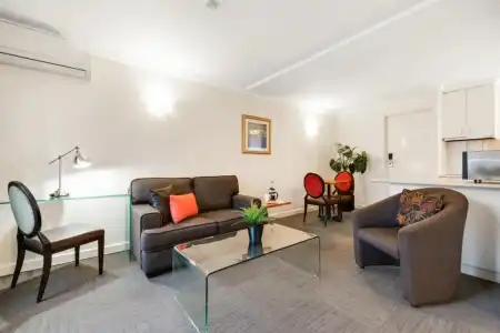 The Peninsula Riverside Serviced Apartments - 196