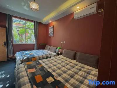 V Hostel - 38