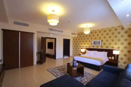 City Rose Suites - 227