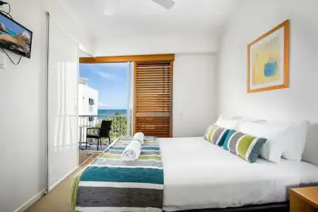 Rolling Surf Resort - 95