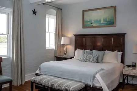 Olde Harbour Inn, Historic Inns of Savannah. - 78