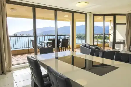 Cairns Aquarius - 62