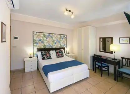 Casa Famiani Bed & Breakfast - 21