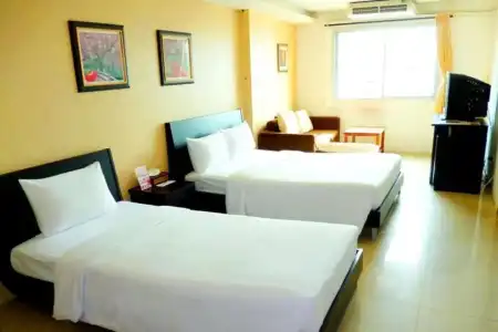 Centric Place - 1
