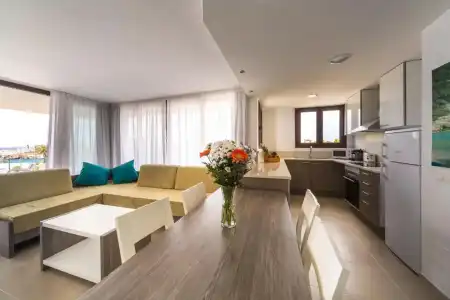 Caprice Skyline Aparthotel - 76