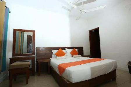 Tree Breeze Inn - 54