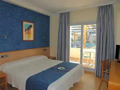 Punta del Cantal Suites - 46