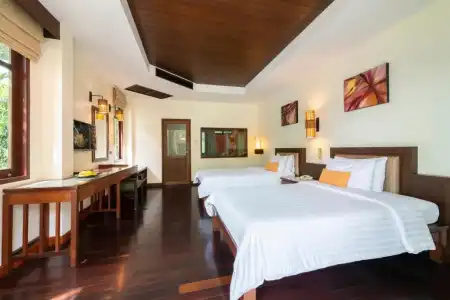 Khaolak Bay Front Resort - 85