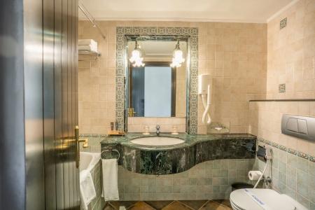 Novotel Bahrain Al Dana Resort - 8