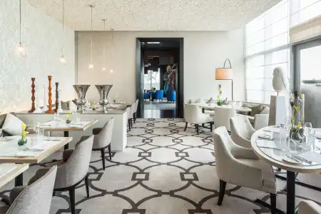 Shangri la Colombo - 19