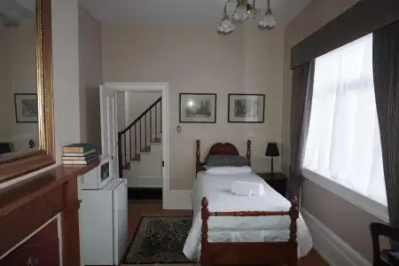 The Grand Old Duke - 4