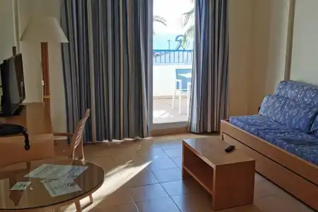 Punta del Cantal Suites - 2