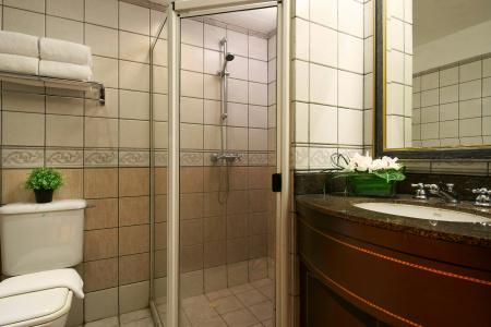 Orchard Parksuites - 34