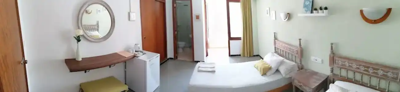 Hostal Saturno - 40