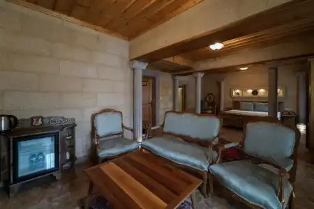 Cratus Stone Palace - 115