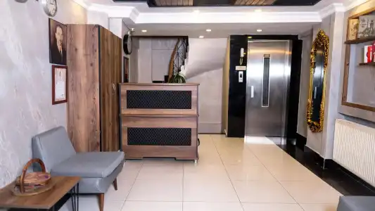 Insta Residence - 1