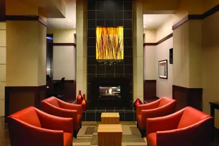 Hyatt Place Des Moines/Downtown - 11