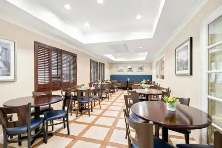 SureStay by Best Western Santa Monica - 22