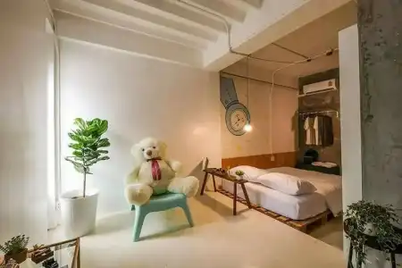Pastel House Hostel - 17
