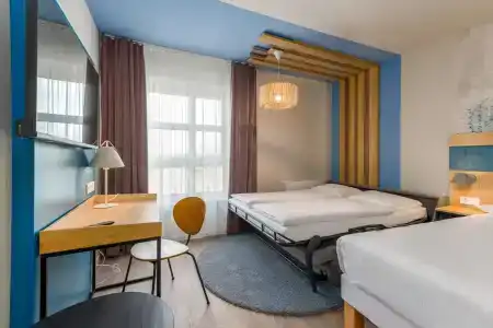 Ibis Styles - 6