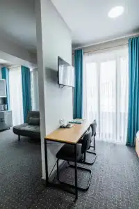 Park Bobur Apt 5X - 39