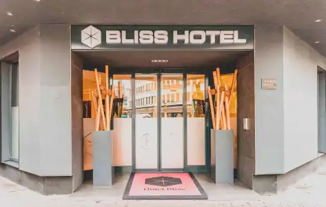 Bliss Frankfurt - 0