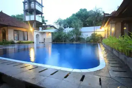 Taman Sari Cottages 2 - 12
