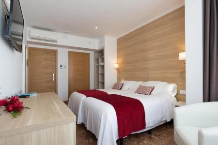 Hostal Menurka - 2