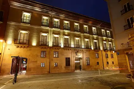 Palacio Guendulain - 0