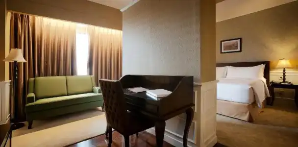 Royal Kuningan - 82
