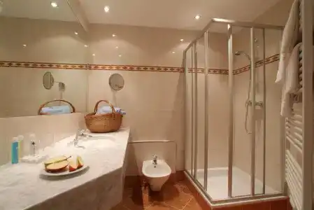 Norica - Thermenhotels Gastein Mit Dem Bademantel Direkt in Die Therme - 10