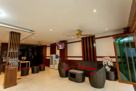 Honey Inn - 1