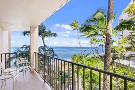 Kahana Beach Vacation Club - 28