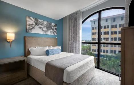 Breakers Resort - 251