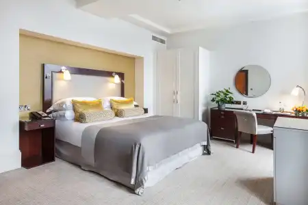 Taj 51 Buckingham Gate, Suites and Residences - 3
