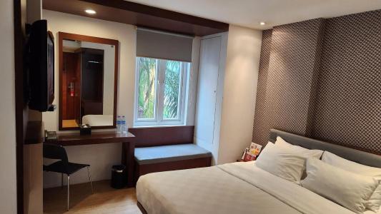 M Jakarta - 23