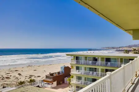 Surfer Beach - 48
