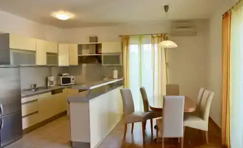 Apartment 3 Beaches With Free Parking - 15