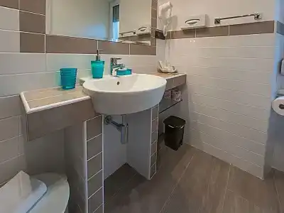 Albis Rooms Guest House - 89