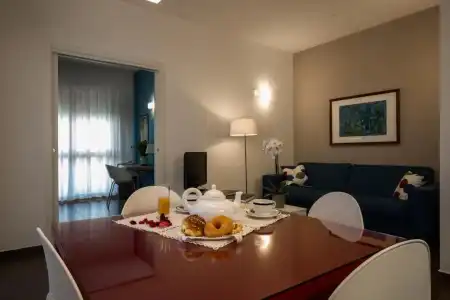 Marbela Apartments & Suites - 99