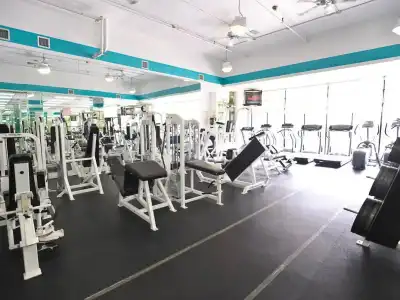 Crystal Beach Suites Miami Oceanfront - 19