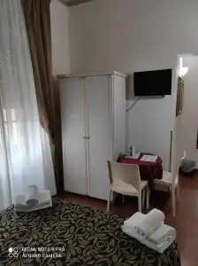 Florence Room - 28