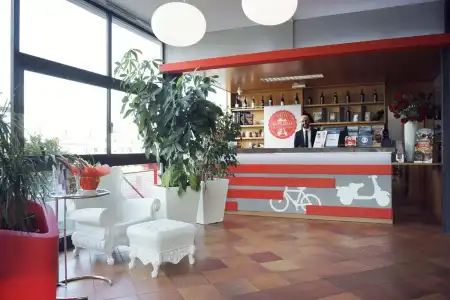 Valpolicella International - 1