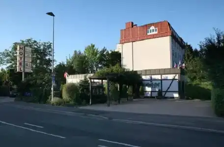 Hotel-Restaurant Esbach Hof - 9