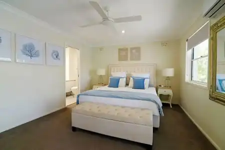 Noosa Entrance Waterfront Resort - 370