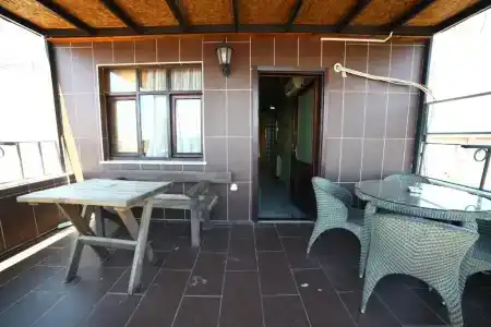 Yolohostel - 63