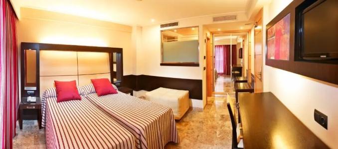 MLL Mediterranean Bay - Adults Only - 54