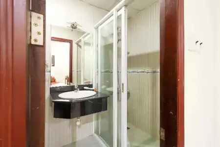 RedDoorz near Gia Dinh Park - 42