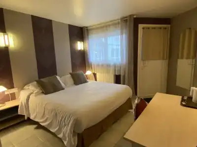 Contact Hôtel - Hôtel les Bleuets & SPA - 38
