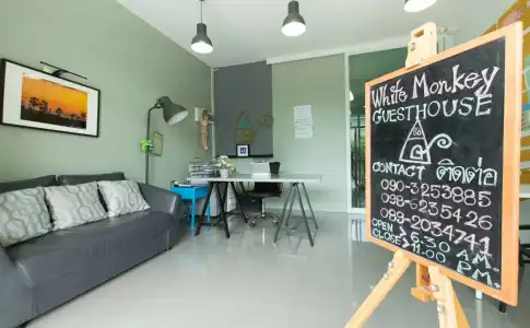 White Monkey Guesthouse - 4